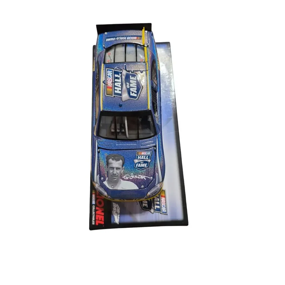 Ned Jarrett NASCAR Hall of Fame 2011 Action Lionel 1:24 1 of 598